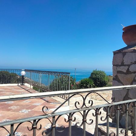 Cala rossa Castellammare del Golfo Exterior foto