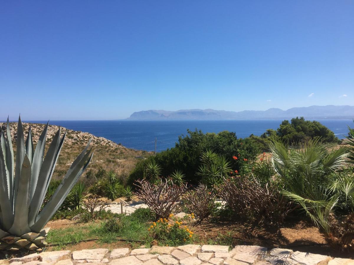 Cala rossa Castellammare del Golfo Exterior foto