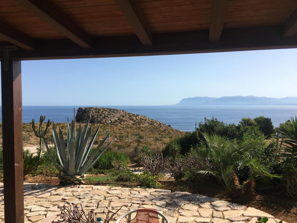 Cala rossa Castellammare del Golfo Exterior foto