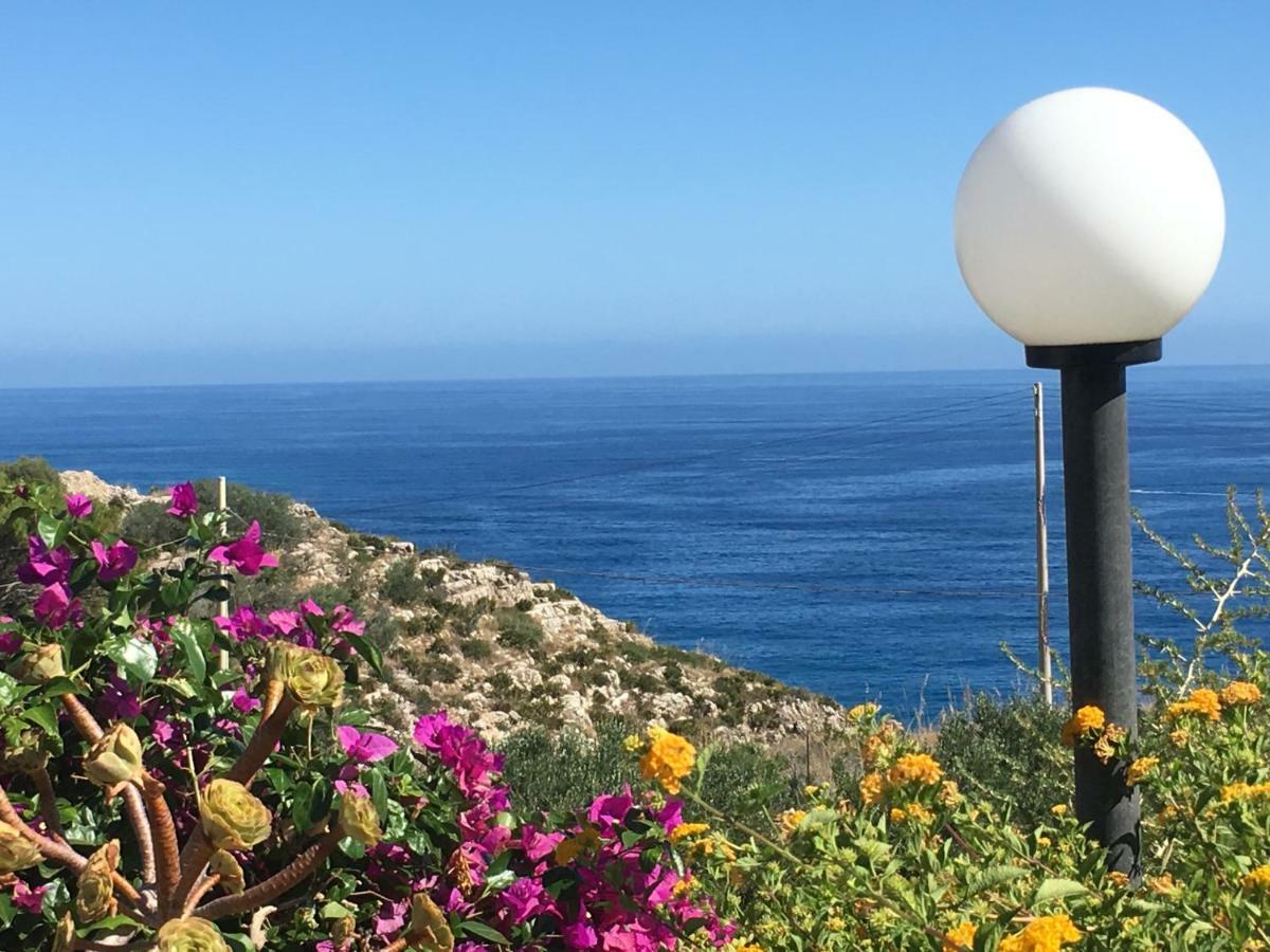 Cala rossa Castellammare del Golfo Exterior foto